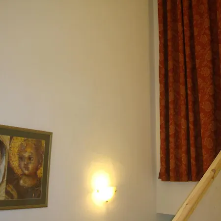 Gasthuis To Greki Livartzi